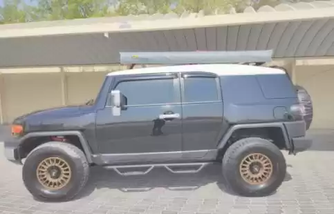 مستعملة Toyota FJ Cruiser للبيع في الدوحة #14133 - 1  صورة 