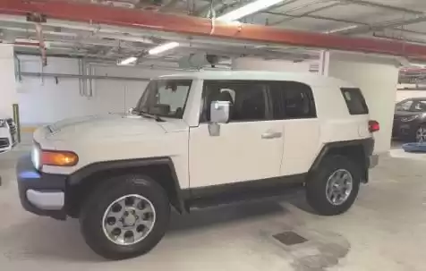 مستعملة Toyota FJ Cruiser للبيع في الدوحة #14138 - 1  صورة 