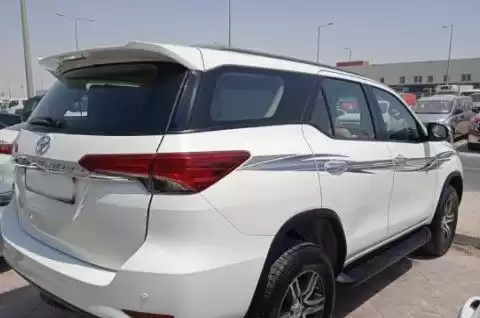 استفاده شده Toyota Unspecified برای فروش که در دوحه #14157 - 1  image 