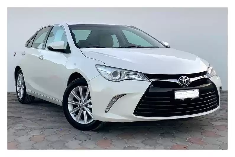 Использовал Toyota Camry Продается в Дубай #14176 - 1  image 