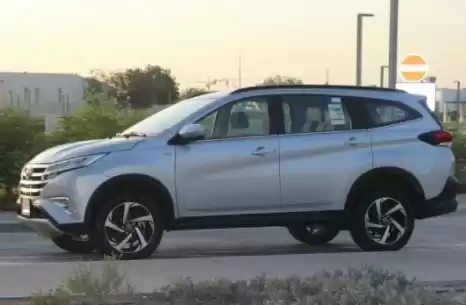 Kullanılmış Toyota Rush Satılık içinde Al Sadd , Doha #14182 - 1  image 