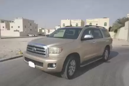 مستعملة Toyota Sequoia للبيع في الدوحة #14227 - 1  صورة 
