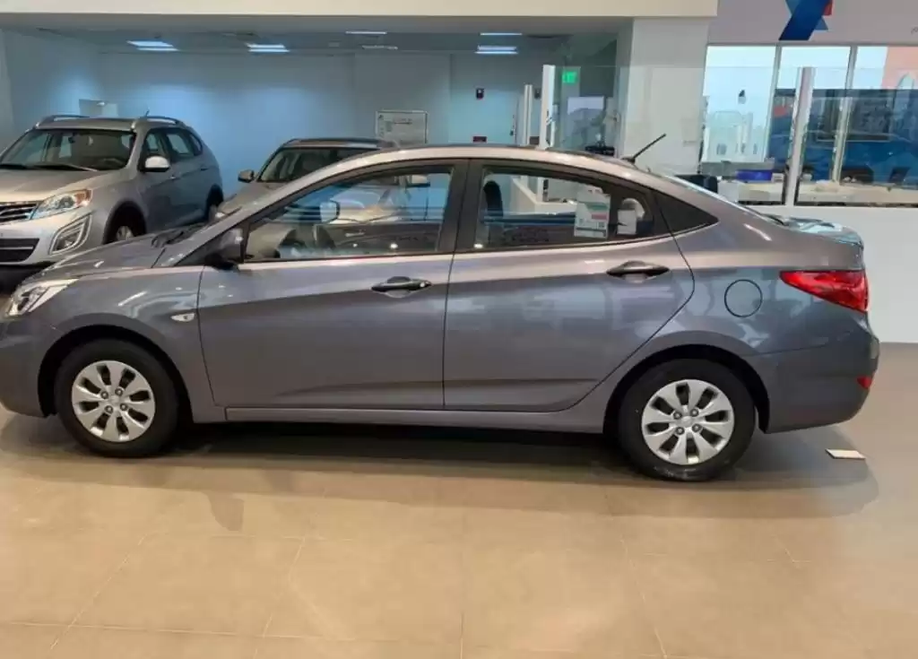 مستعملة Hyundai Accent للبيع في الدوحة #14276 - 1  صورة 