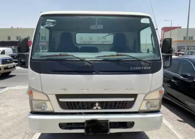 مستعملة Mitsubishi Unspecified للبيع في الدوحة #14298 - 1  صورة 