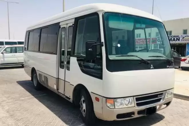 Использовал Mitsubishi Unspecified Продается в Доха #14299 - 1  image 