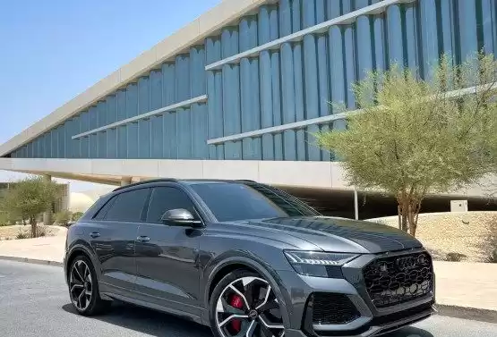 مستعملة Audi Q8 للبيع في الدوحة #14386 - 1  صورة 