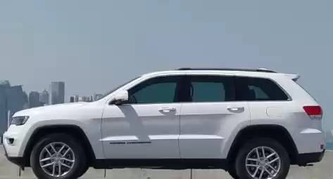 Kullanılmış Jeep Cherokee Satılık içinde Al Sadd , Doha #14419 - 1  image 