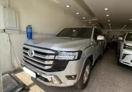 جديدة Toyota Land Cruiser للبيع في الدوحة #14544 - 1  صورة 