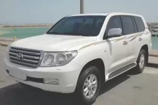 استفاده شده Toyota Land Cruiser برای فروش که در دوحه #14552 - 1  image 