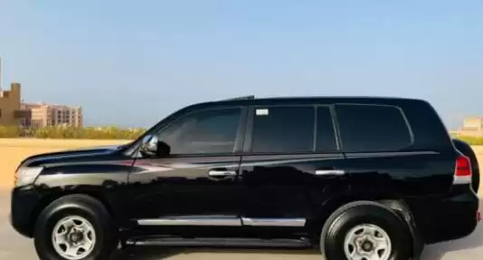 استفاده شده Toyota Land Cruiser برای فروش که در دوحه #14559 - 1  image 