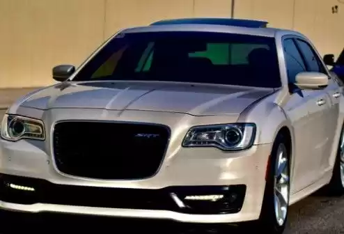 مستعملة Chrysler 300C للبيع في الدوحة #14702 - 1  صورة 