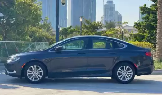 Gebraucht Chrysler Unspecified Zu verkaufen in Doha #14711 - 1  image 