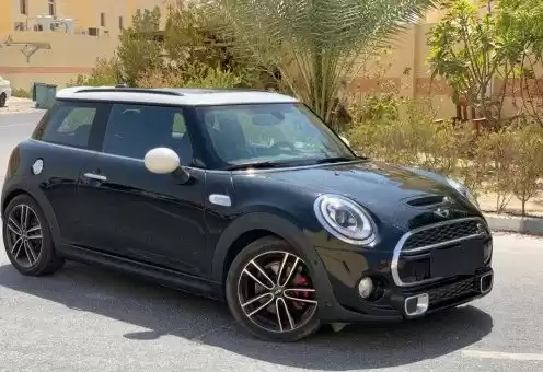 Utilisé Mini Unspecified À vendre au Doha #14734 - 1  image 