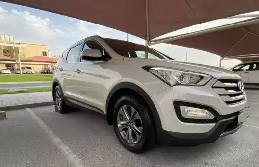 استفاده شده Hyundai Santa Fe برای فروش که در دوحه #14751 - 1  image 