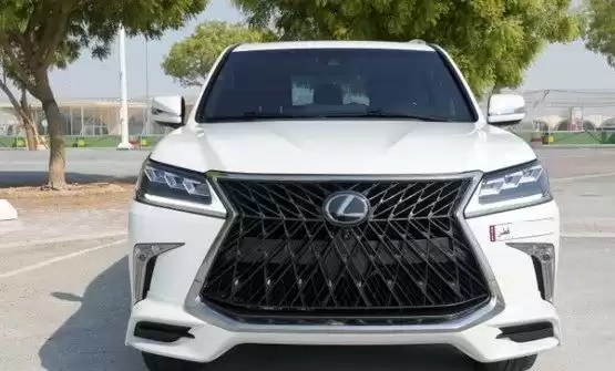 مستعملة Lexus LX للبيع في الدوحة #14806 - 1  صورة 