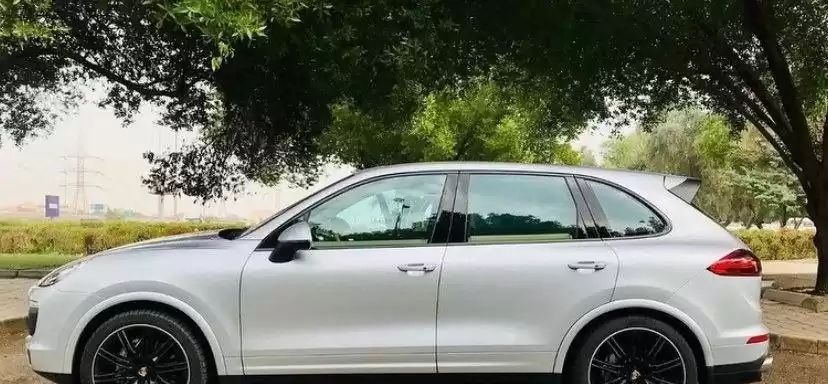 مستعملة Porsche Unspecified للبيع في الكويت #14925 - 1  صورة 