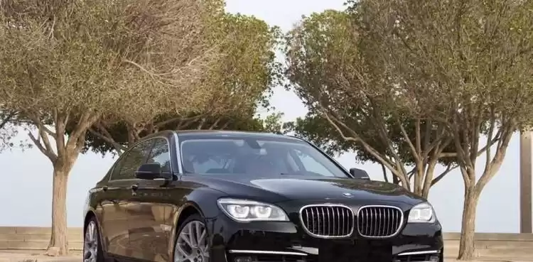 مستعملة BMW Unspecified للبيع في الكويت #14944 - 1  صورة 