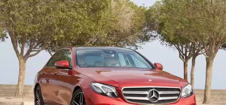Использовал Mercedes-Benz Unspecified Продается в Кувейт #14946 - 1  image 