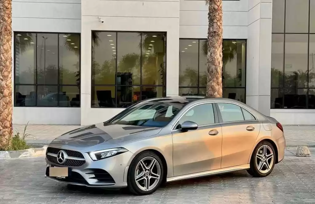 استفاده شده Mercedes-Benz Unspecified برای فروش که در کویت #14999 - 1  image 