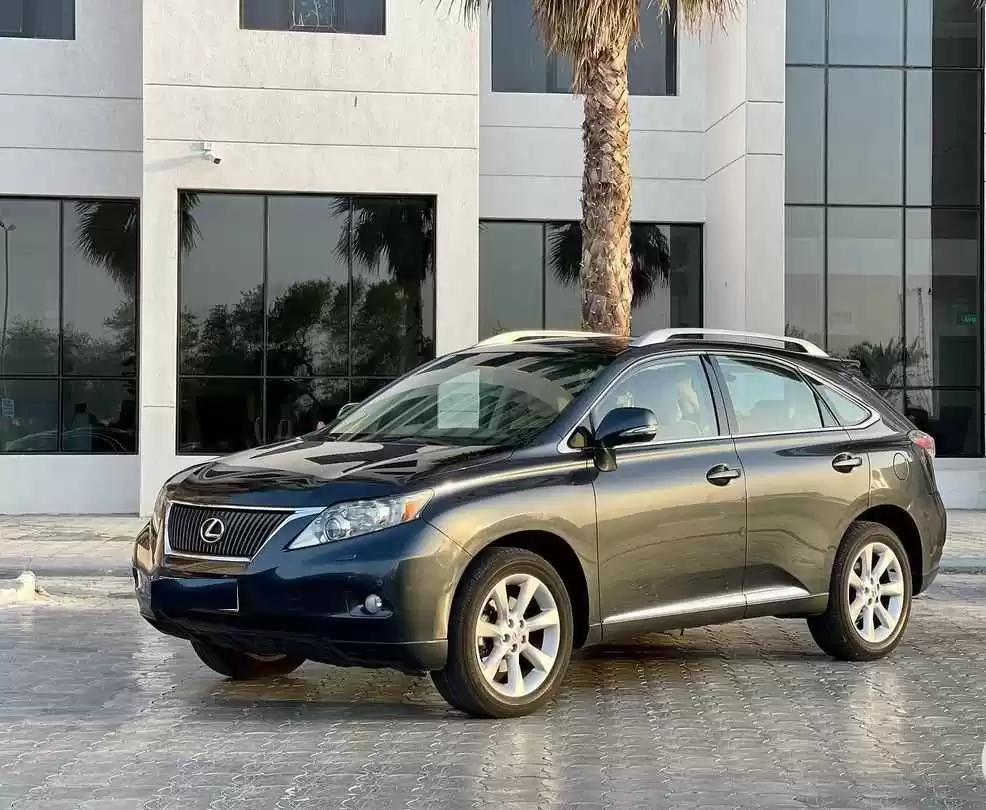 مستعملة Lexus RX Unspecified للبيع في الكويت #15005 - 1  صورة 