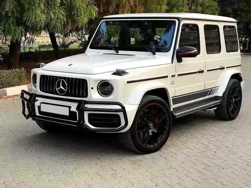 مستعملة Mercedes-Benz G 63 AMG للإيجار في دبي #15019 - 1  صورة 