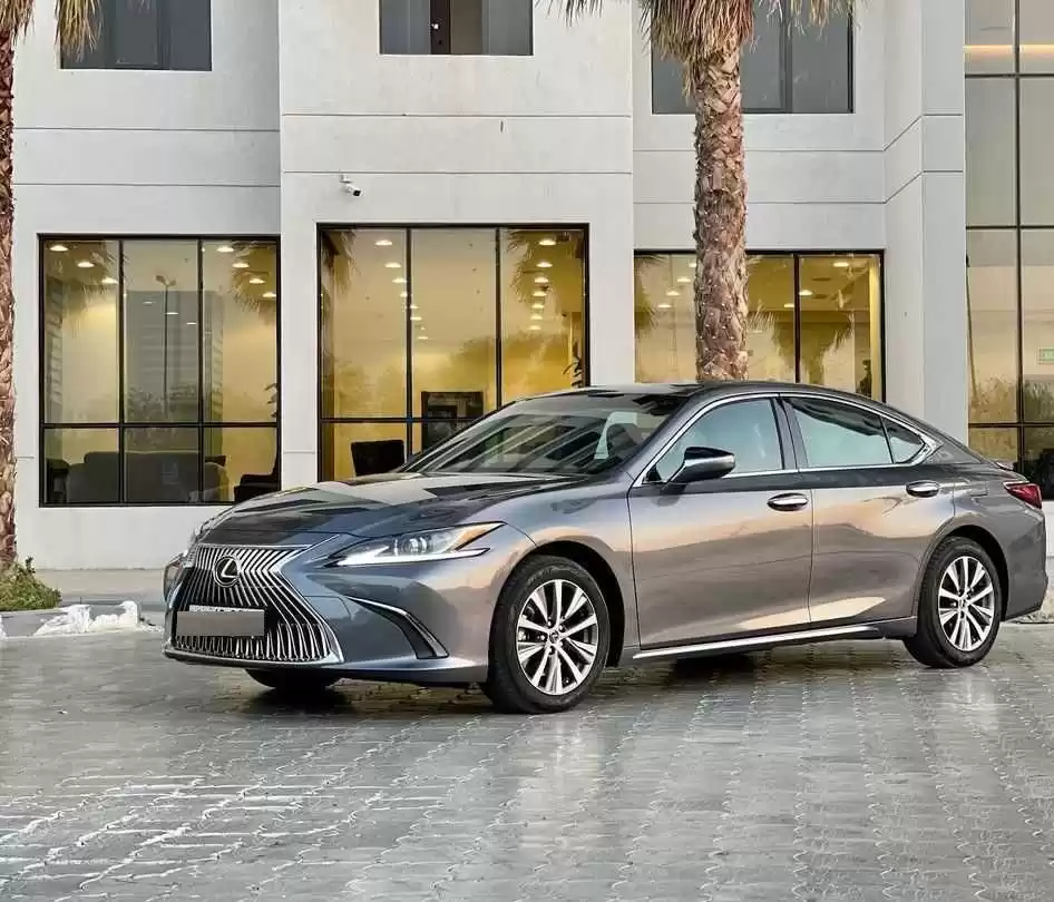 Nuevo Lexus ES Venta en Kuwait #15049 - 1  image 