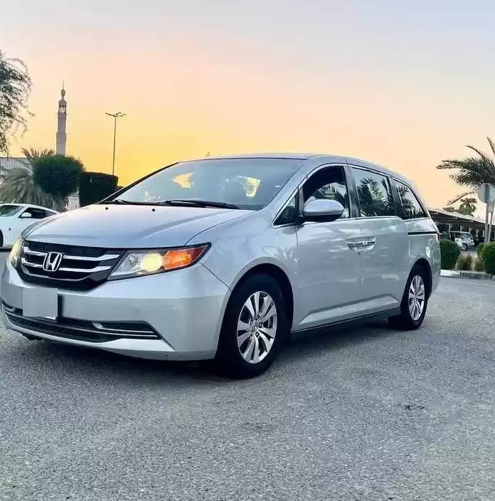 مستعملة Honda Odyssey للبيع في الكويت #15055 - 1  صورة 