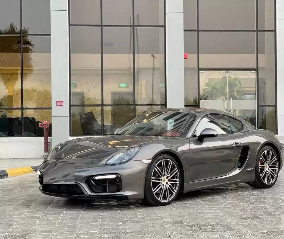 مستعملة Porsche Unspecified للبيع في الكويت #15150 - 1  صورة 