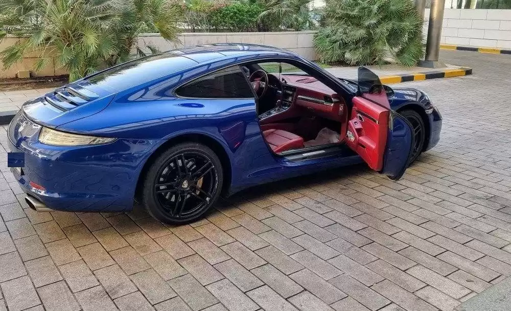 Использовал Porsche Unspecified Продается в Кувейт #15182 - 1  image 
