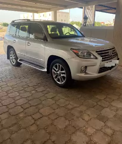 استفاده شده Lexus LX برای فروش که در کویت #15233 - 1  image 