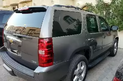 مستعملة Chevrolet Tahoe للبيع في الكويت #15250 - 1  صورة 