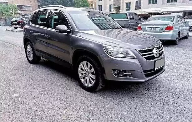 Utilisé Volkswagen Unspecified À vendre au Koweit #15299 - 1  image 