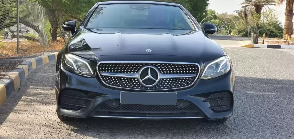 استفاده شده Mercedes-Benz Unspecified برای فروش که در کویت #15303 - 1  image 