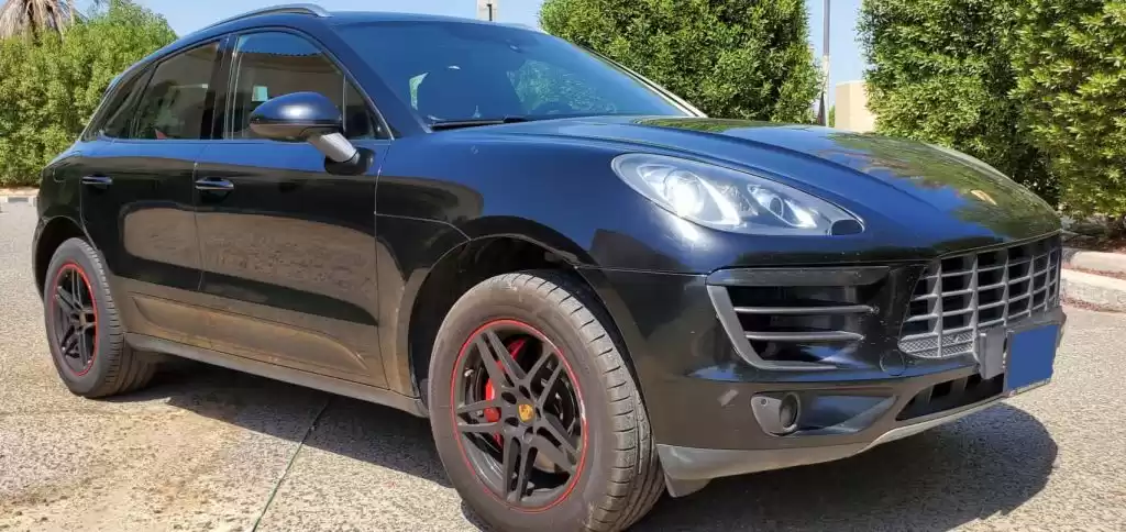 استفاده شده Porsche Macan برای فروش که در کویت #15330 - 1  image 