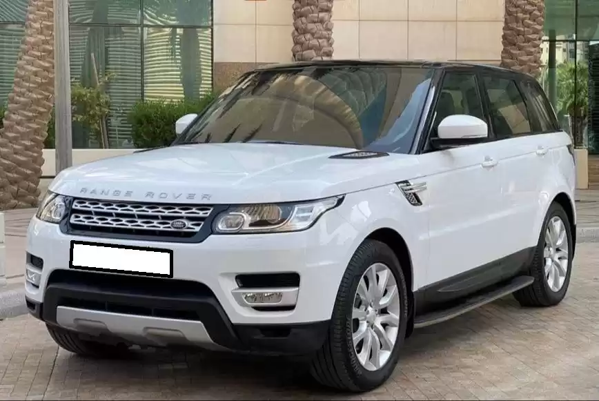 مستعملة Land Rover Range Rover Sport للبيع في الكويت #15353 - 1  صورة 