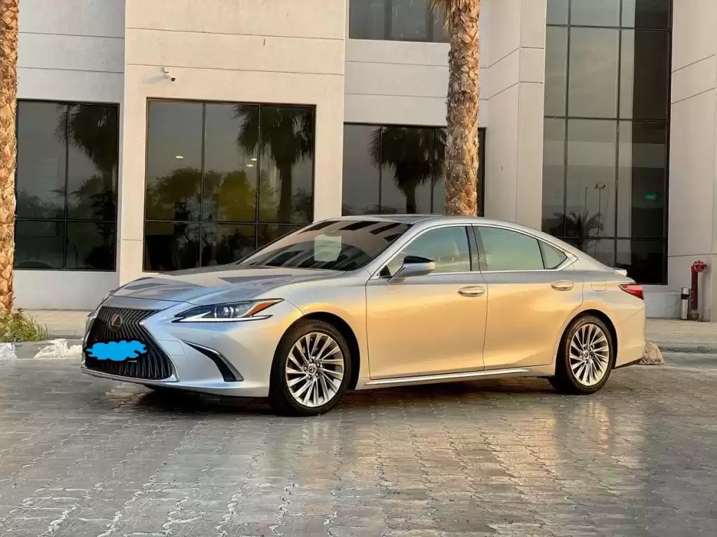 Usado Lexus ES Venta en Kuwait #15503 - 1  image 