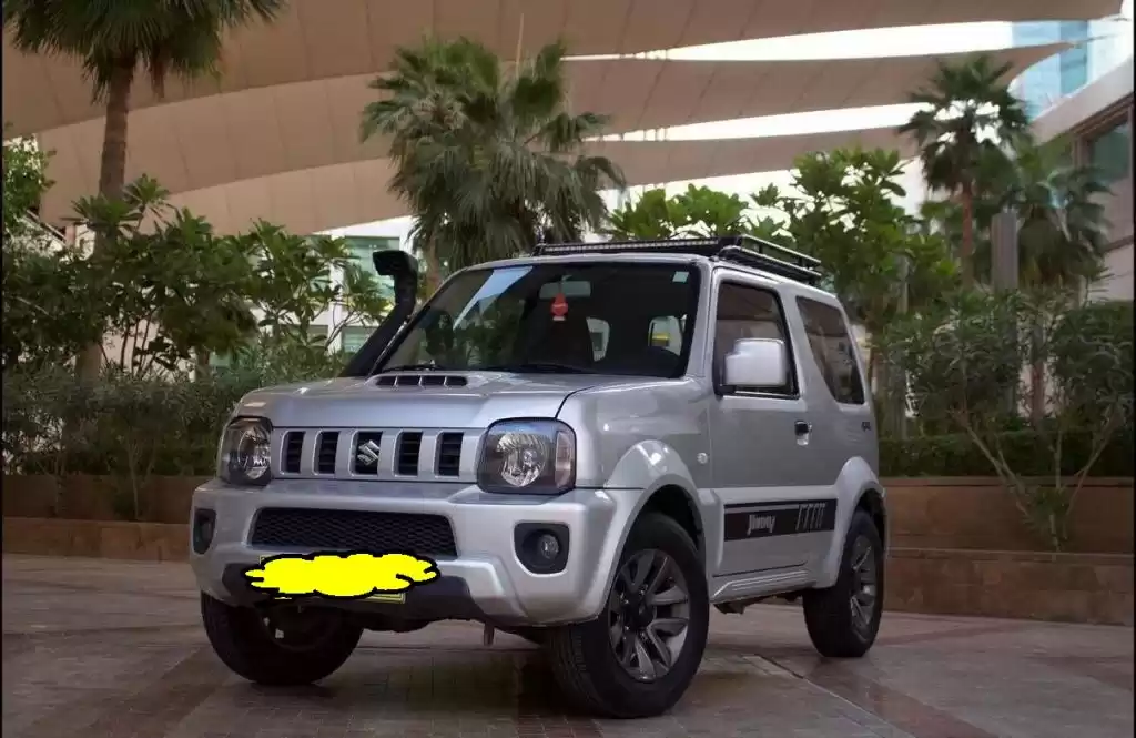 مستعملة Suzuki Jimny للبيع في الكويت #15523 - 1  صورة 