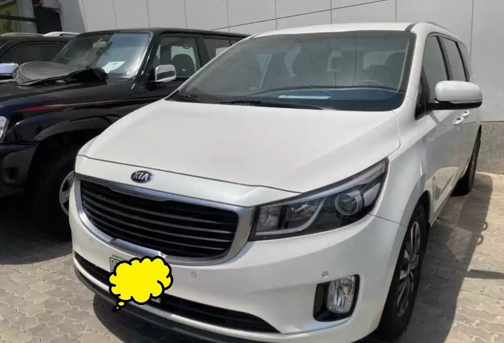 مستعملة Kia Unspecified للبيع في الكويت #15558 - 1  صورة 