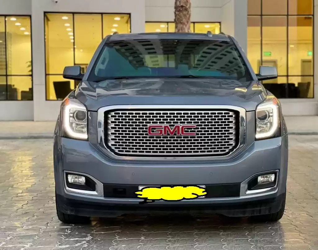 مستعملة GMC Yukon للبيع في الكويت #15565 - 1  صورة 