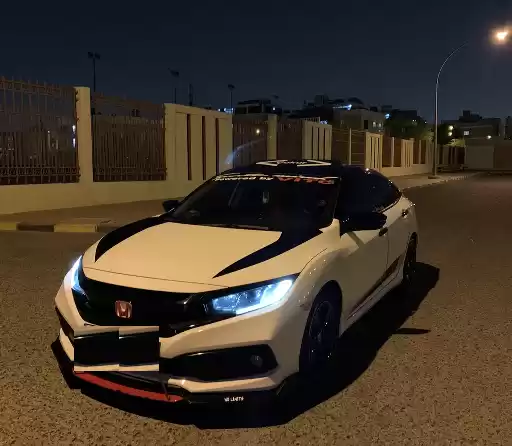 استفاده شده Honda Civic برای فروش که در کویت #15567 - 1  image 
