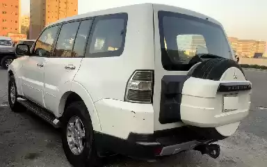 مستعملة Mitsubishi Pajero للبيع في الكويت #15577 - 1  صورة 