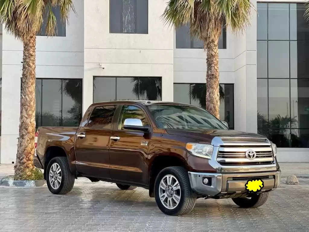 Utilisé Toyota Tundra À vendre au Koweit #15592 - 1  image 