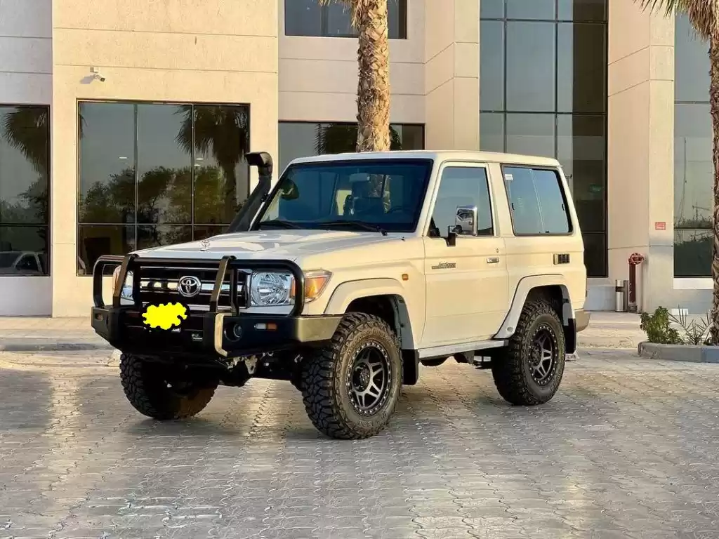 Использовал Toyota Land Cruiser Продается в Кувейт #15605 - 1  image 