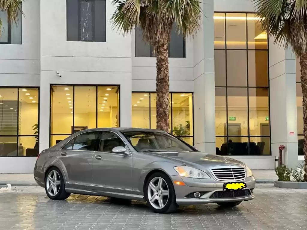 Использовал Mercedes-Benz Unspecified Продается в Кувейт #15644 - 1  image 