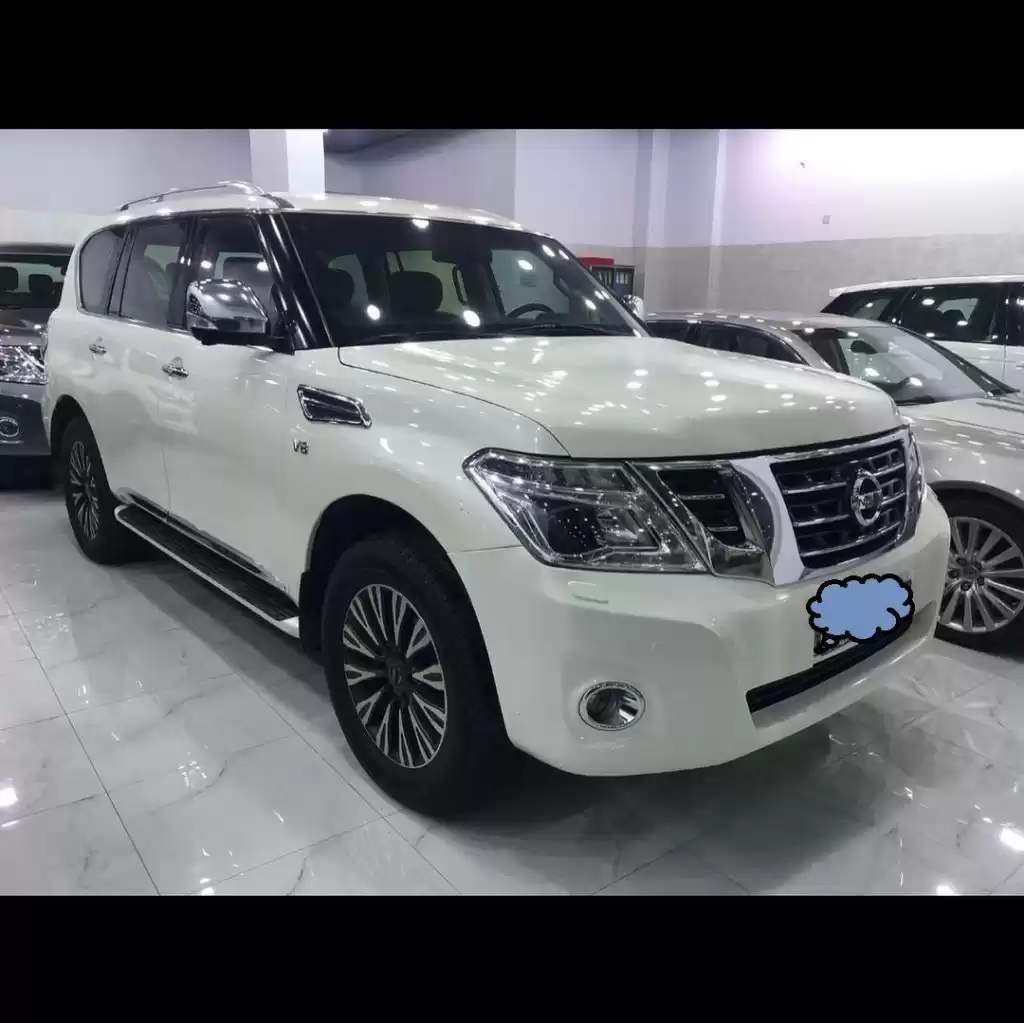 Использовал Nissan Patrol Продается в Кувейт #15688 - 1  image 