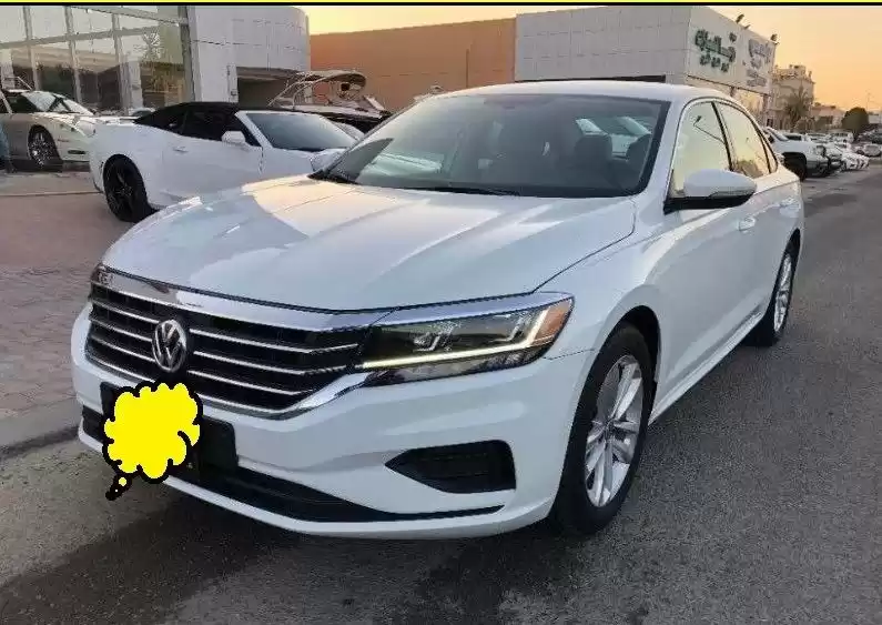 مستعملة Volkswagen Passat للبيع في الكويت #15691 - 1  صورة 