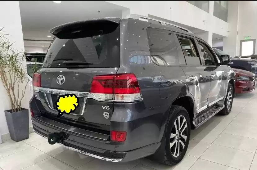 Использовал Toyota Land Cruiser Продается в Кувейт #15781 - 1  image 