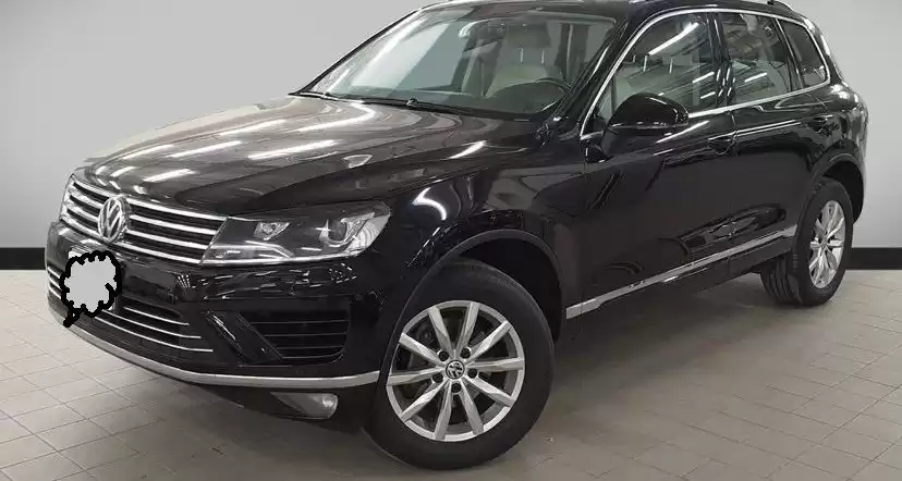 مستعملة Volkswagen Touareg للبيع في الكويت #15802 - 1  صورة 