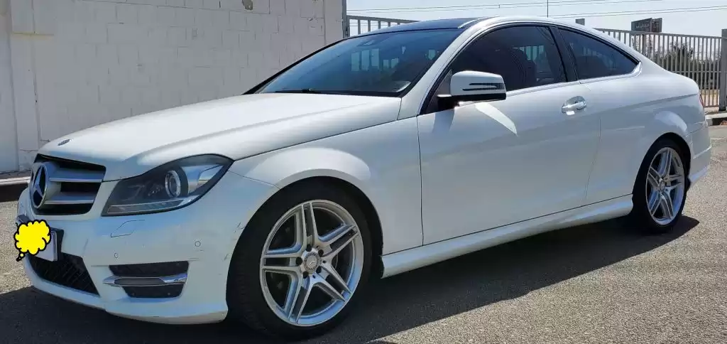 مستعملة Mercedes-Benz Unspecified للبيع في الكويت #15906 - 1  صورة 