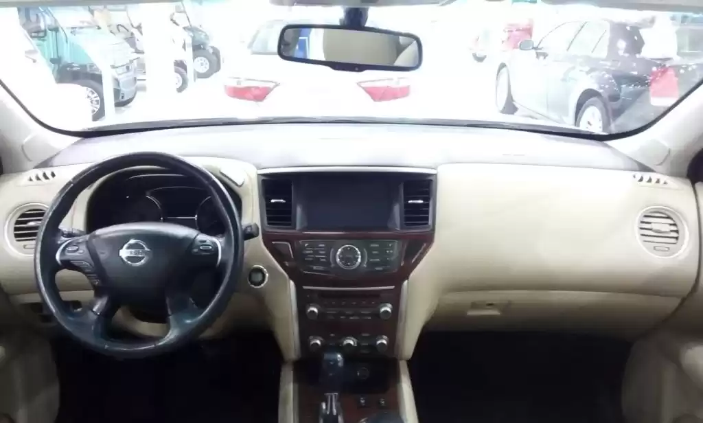 مستعملة Nissan Pathfinder للبيع في الكويت #15923 - 1  صورة 